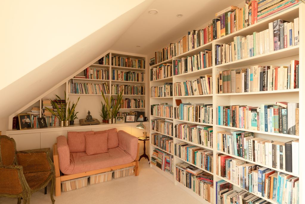 Property photo 2 of 14
