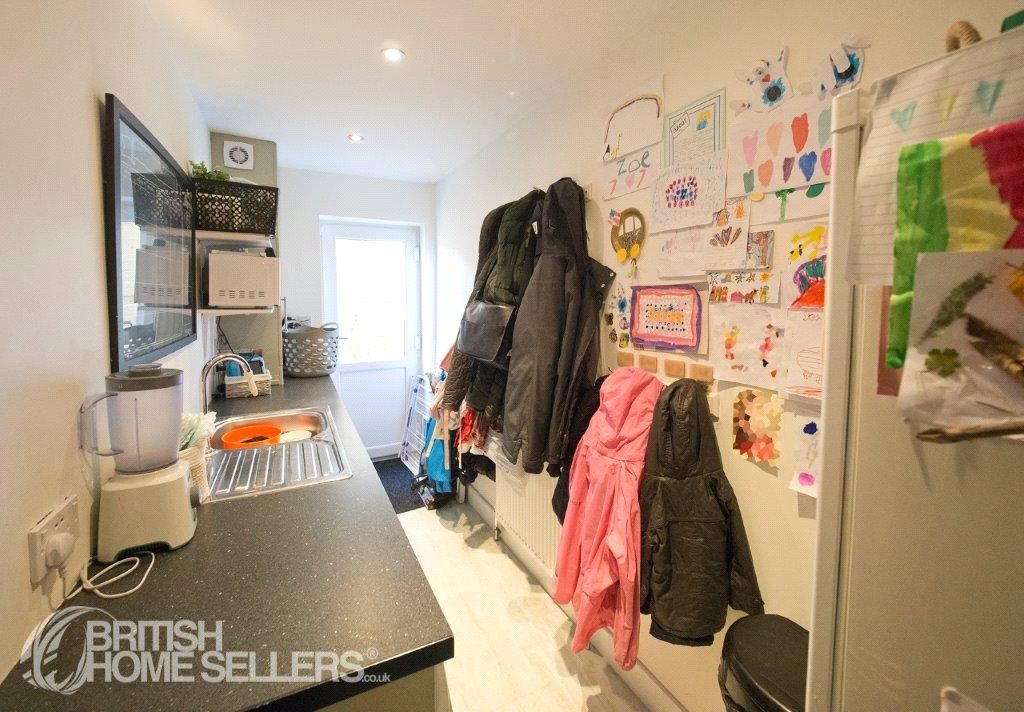 Property photo 3 of 20 Picture No. 16