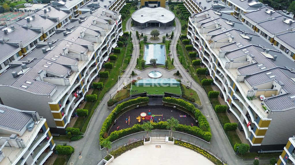 Property photo 2 of 33