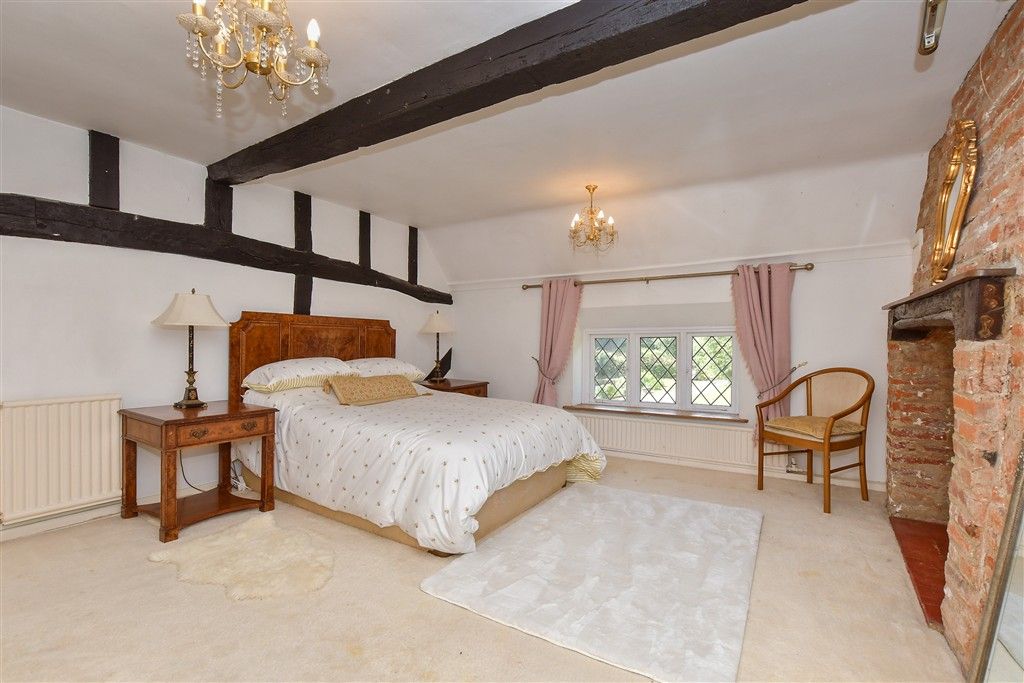 Property photo 3 of 25 Bedroom 2