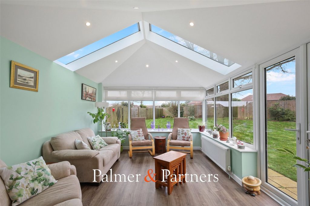 Property photo 2 of 20 Picture No. 21