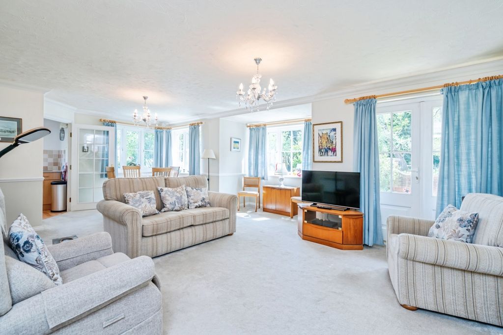 Property photo 2 of 13 Pbox-Img.Jpg