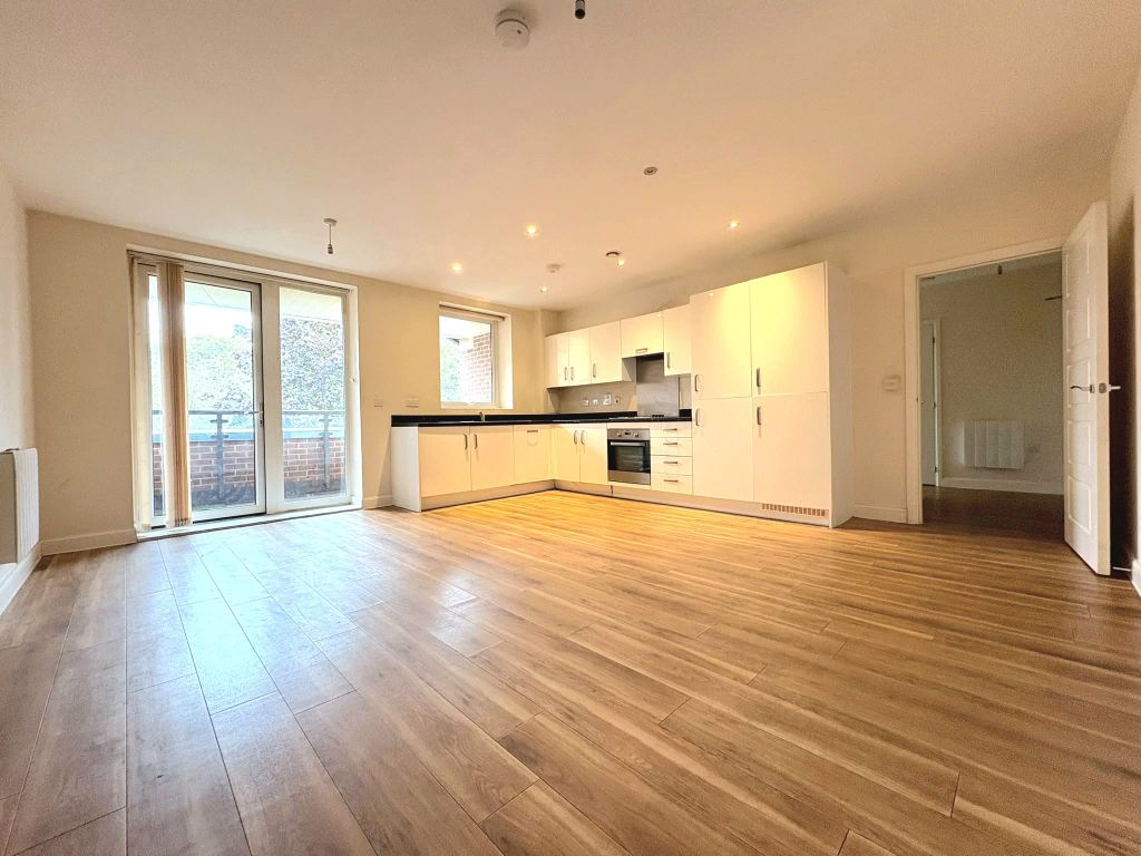 Property photo 2 of 8 6