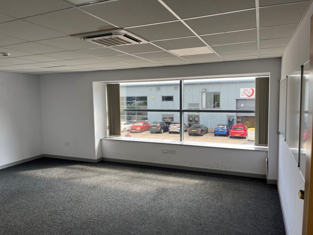 Property photo 3 of 5