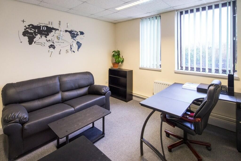 Property photo 2 of 7 Photo 3