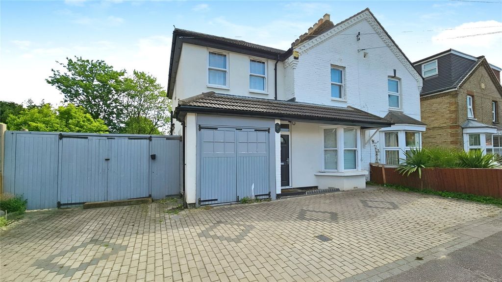 Property photo 3 of 6 Exterior