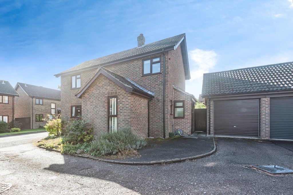 Property photo 1 of 17 Photo