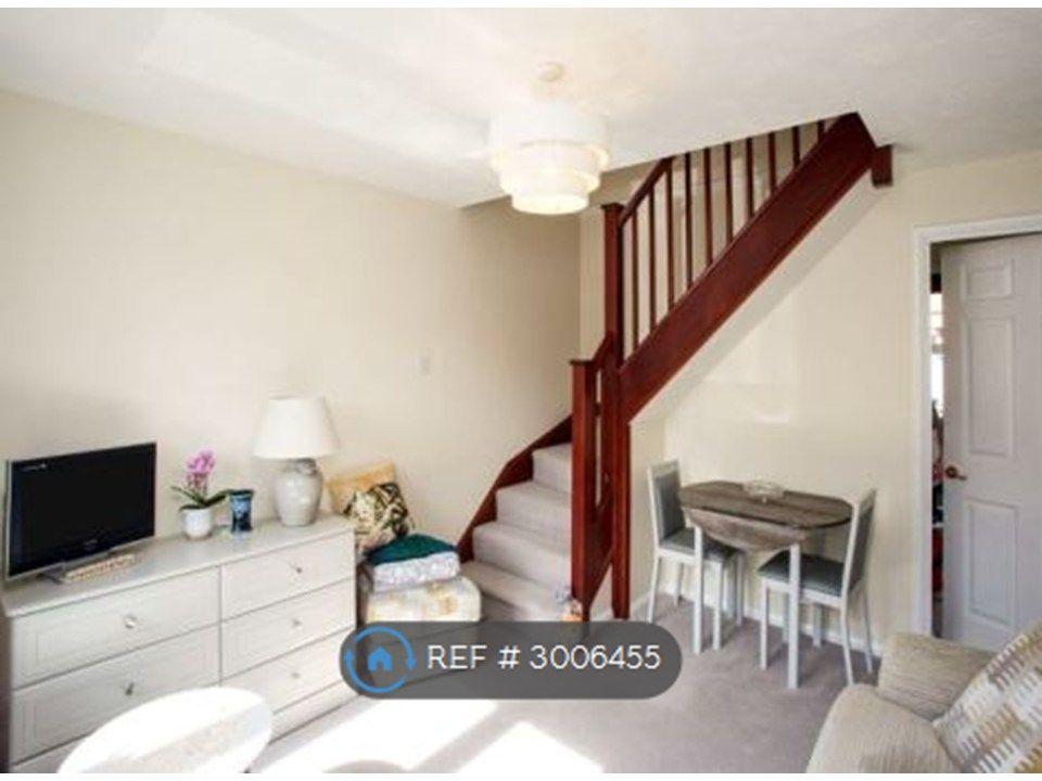Property photo 2 of 4