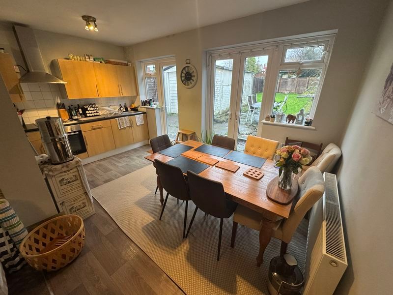 Property photo 3 of 13 Photo 9