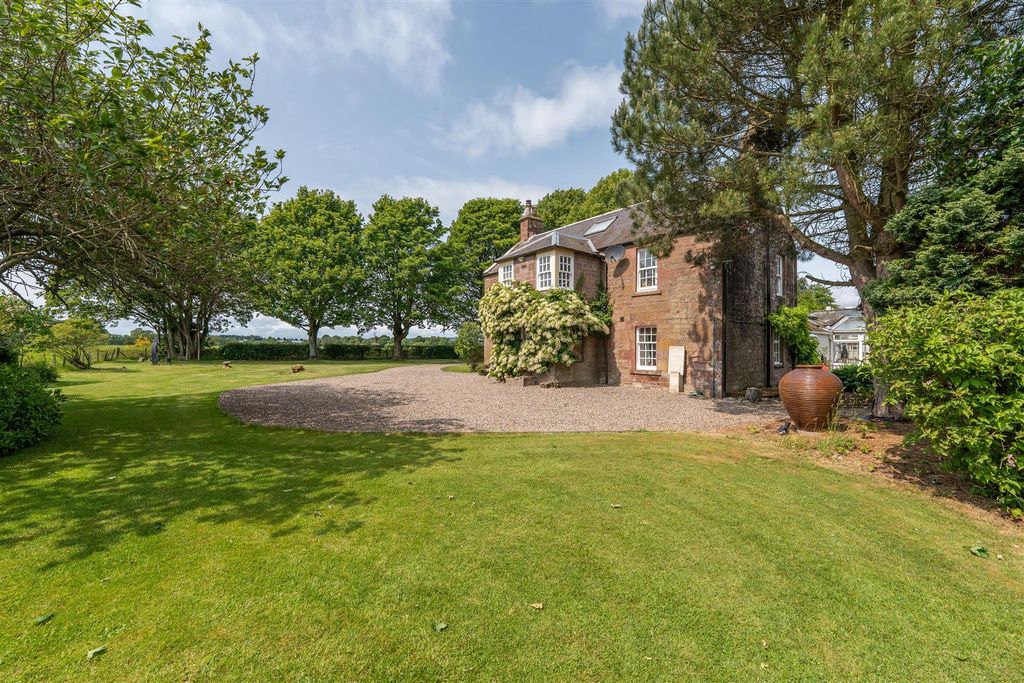 Property photo 1 of 71 Fairylea House, Alyth, Blairgowrie