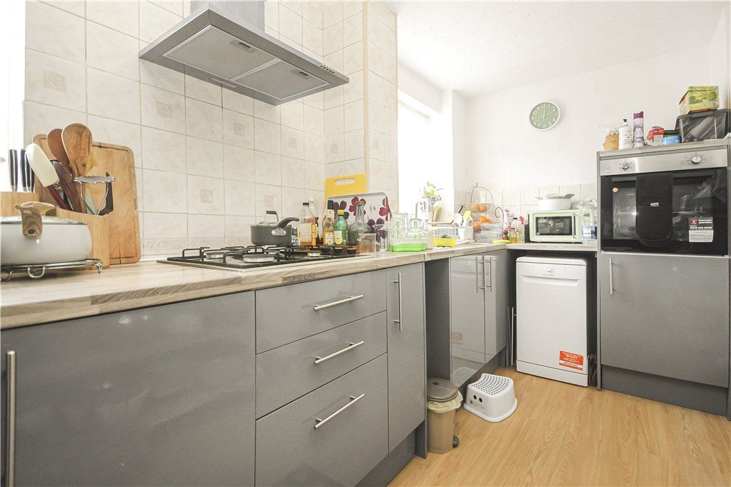 Property photo 2 of 23 Kitchen