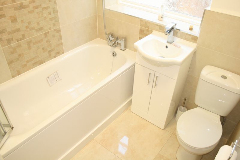 Property photo 2 of 8 Photo 13