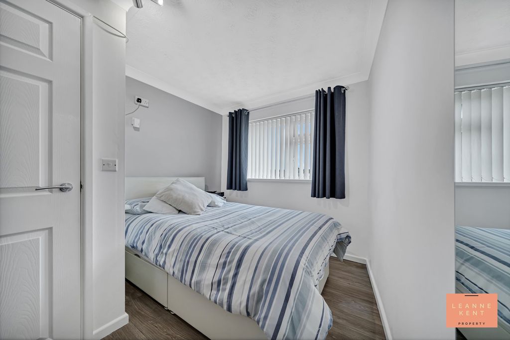 Additional image 30 of 5 bed semi-detached house for saleCaerleon Court, Caerphilly CF83