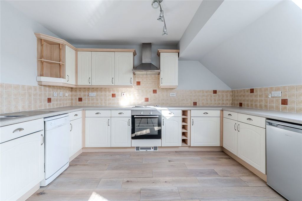 Property photo 2 of 12 Kitchen