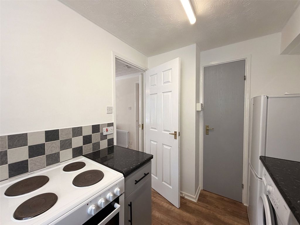 Additional image 9 of 2 bed flat for saleBaldwin Road, Birmingham, West Midlands B30