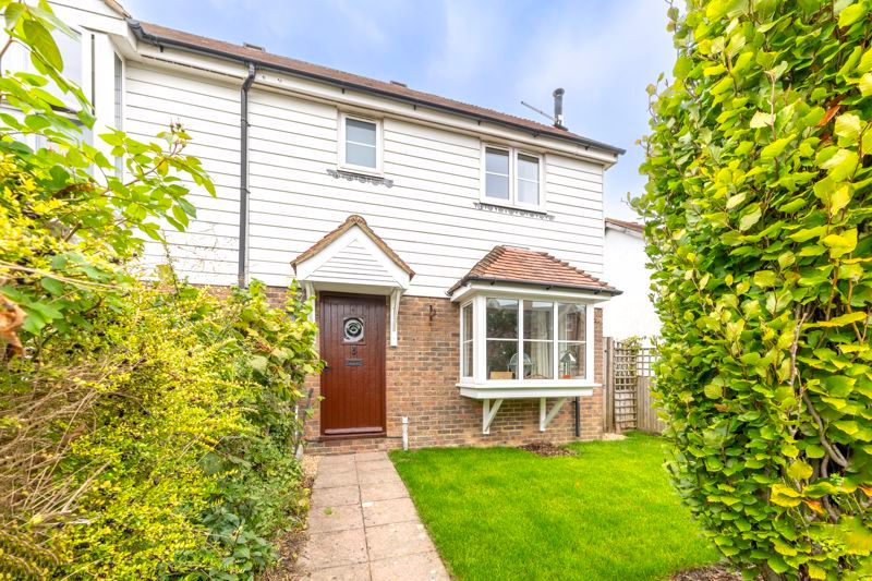 Property photo 1 of 16 Photo 12