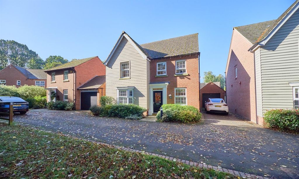 Property photo 1 of 20 Kensington Avenue Bb 17.Jpg