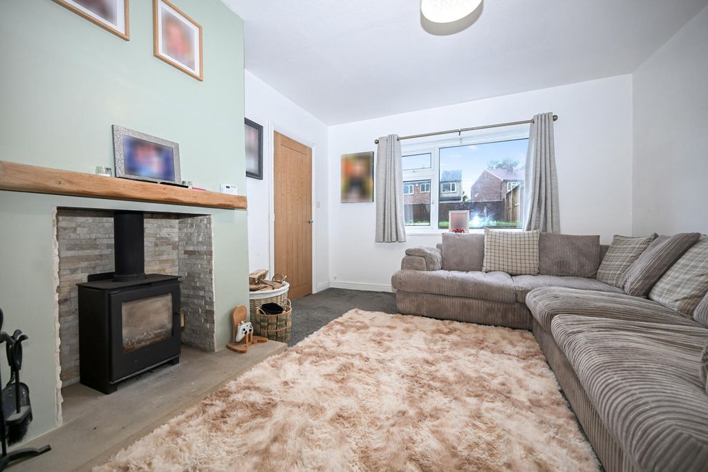 Property photo 3 of 16 Living Room