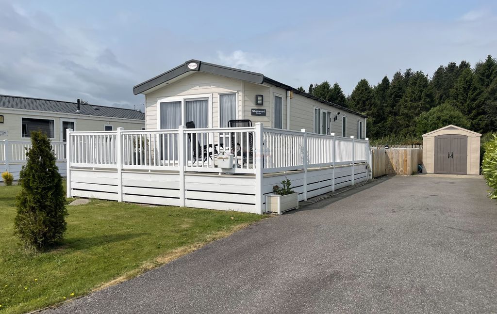 Property photo 1 of 12 Front View.Jpg
