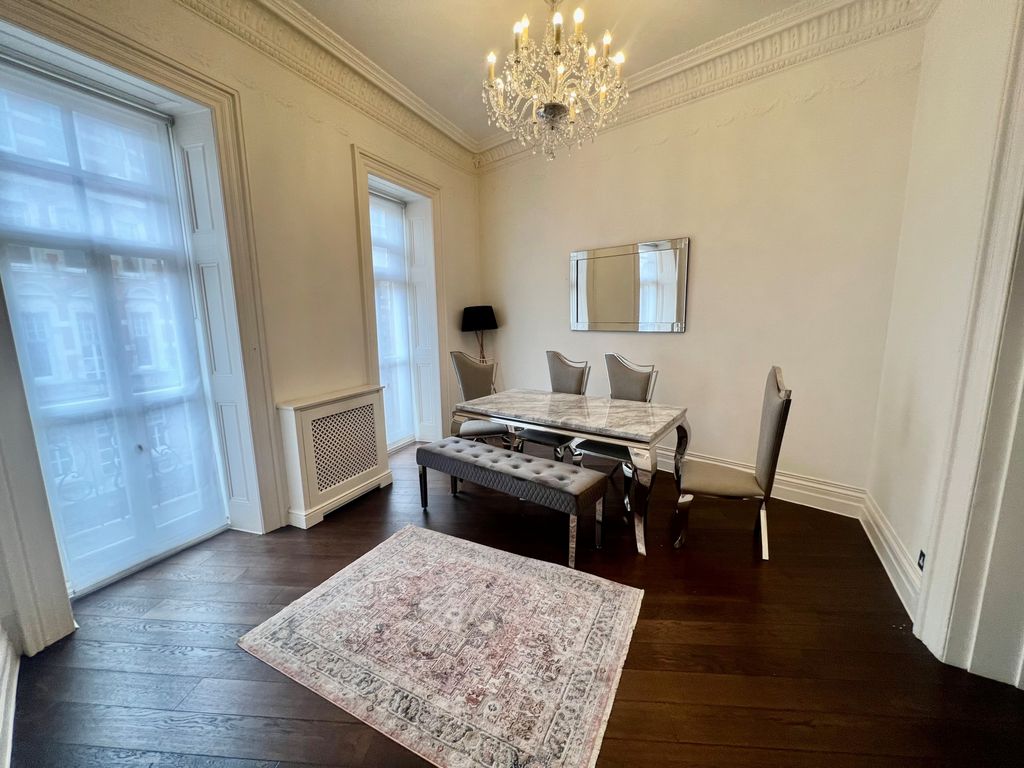 Property photo 2 of 6 Photo 4