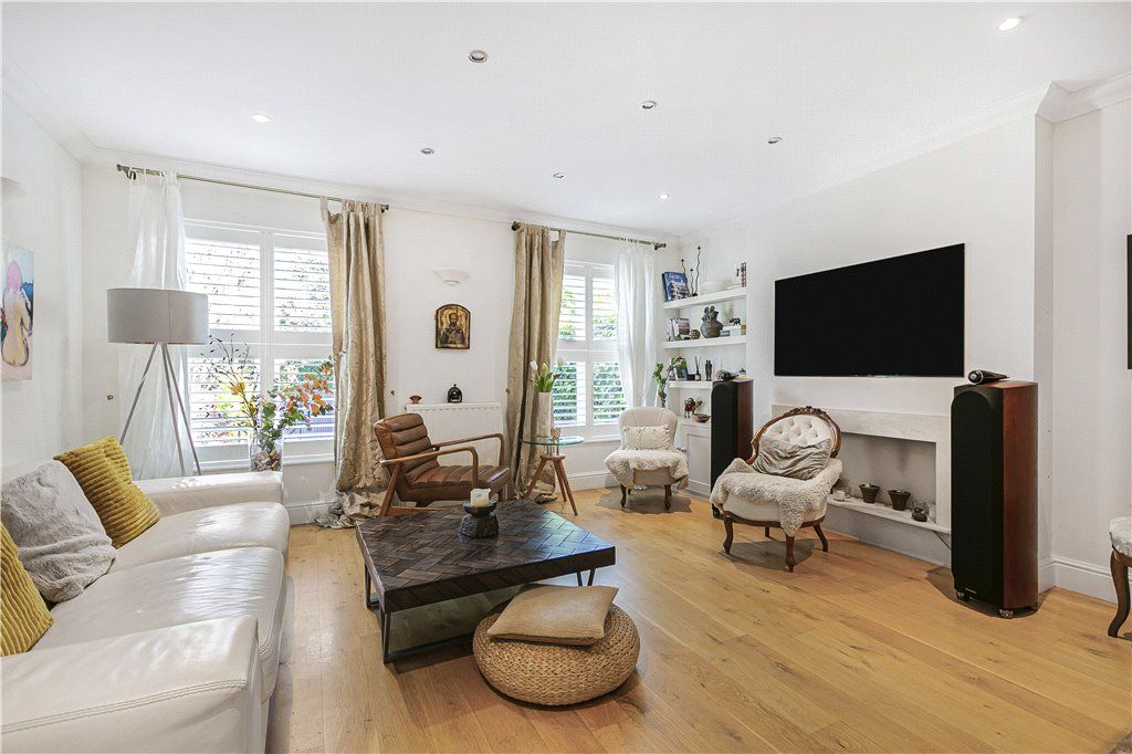 Property photo 2 of 18 Reception Room