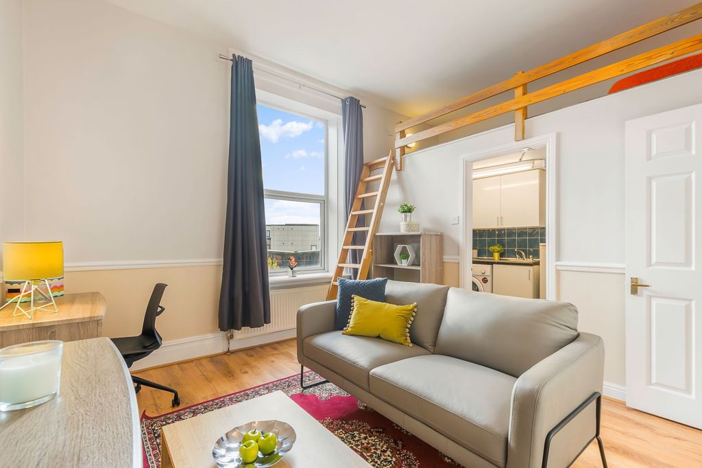 Property photo 1 of 4 Property Photo