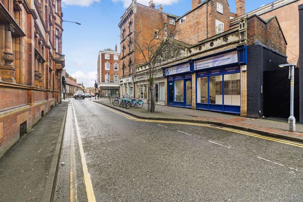 Property photo 3 of 14