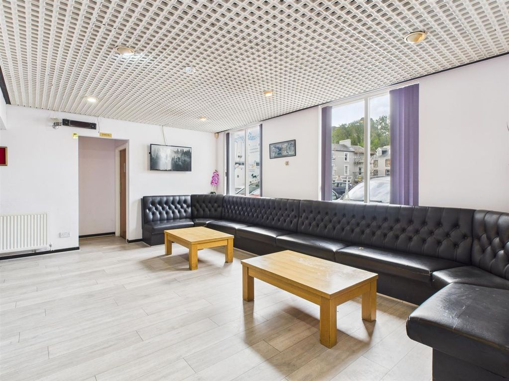 Property photo 3 of 17 Cam05474G0-Pr0030-Still005.Jpg