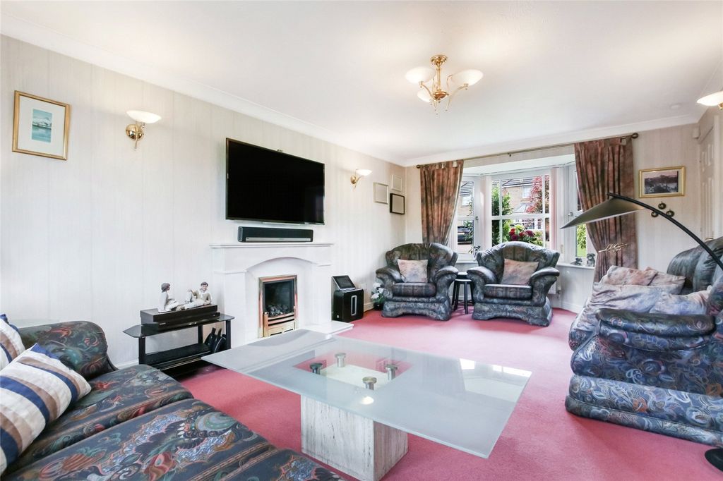 Property photo 2 of 27 Picture No. 02