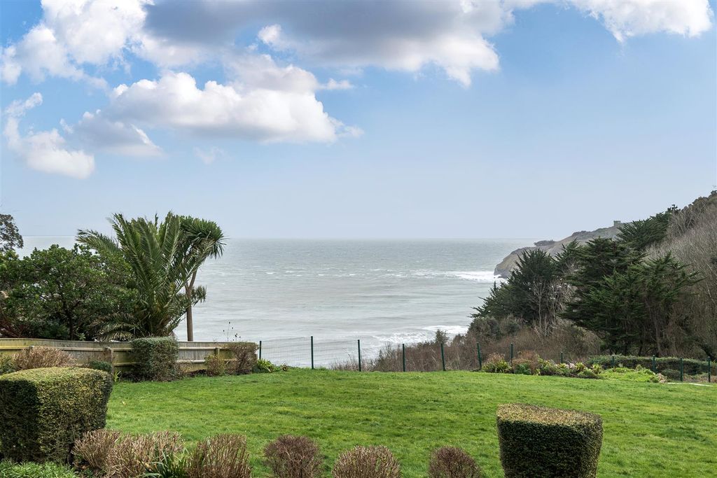 Property photo 3 of 28 1403318-17-6978d5d4727Bc.Jpg