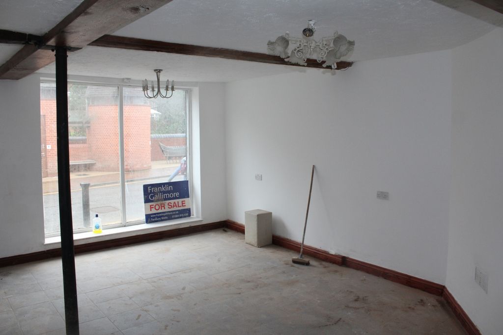 Property photo 2 of 15 Photo 2