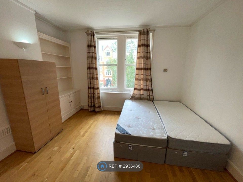 Property photo 3 of 7