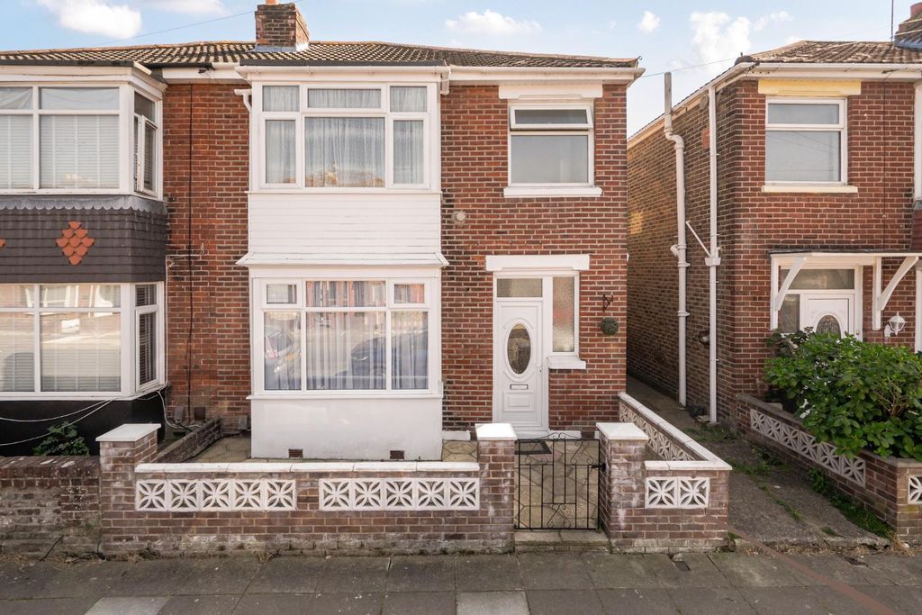 Property photo 1 of 16 1452224-12-69Ef97De2Da2F.Jpg