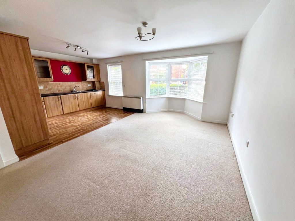 Property photo 2 of 15