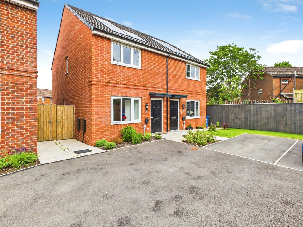 Property photo 1 of 19