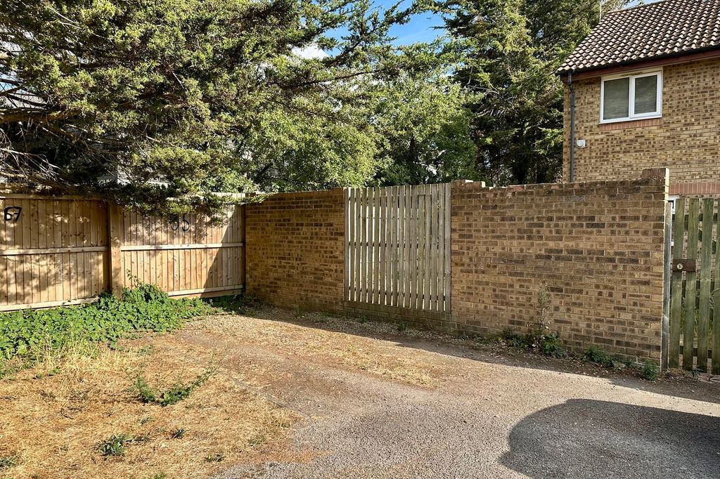 Property photo 3 of 3