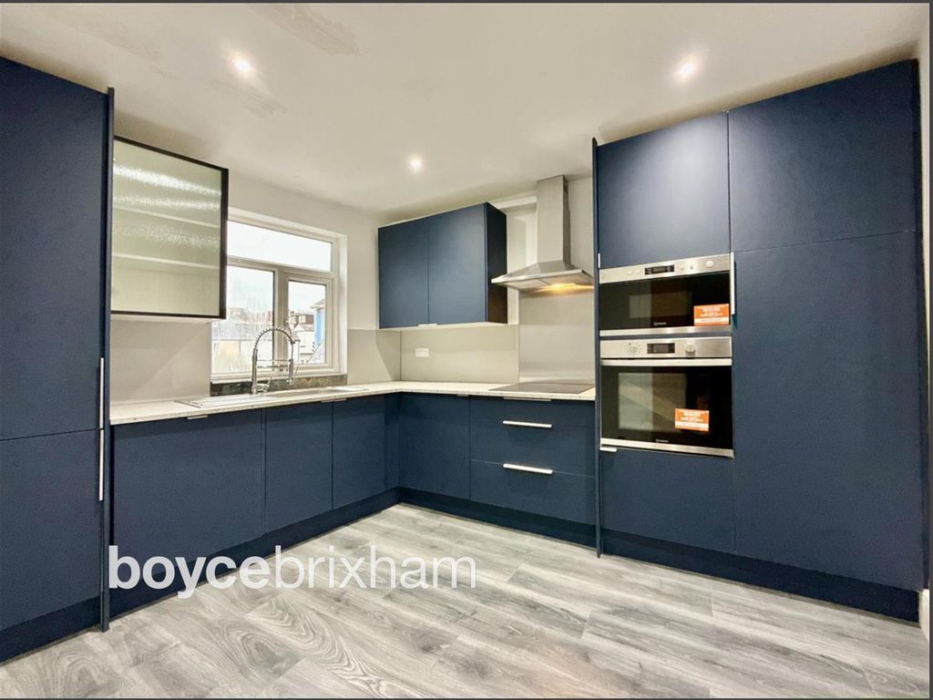 Property photo 1 of 16 Newwatermarkforonlinefront.Jpg