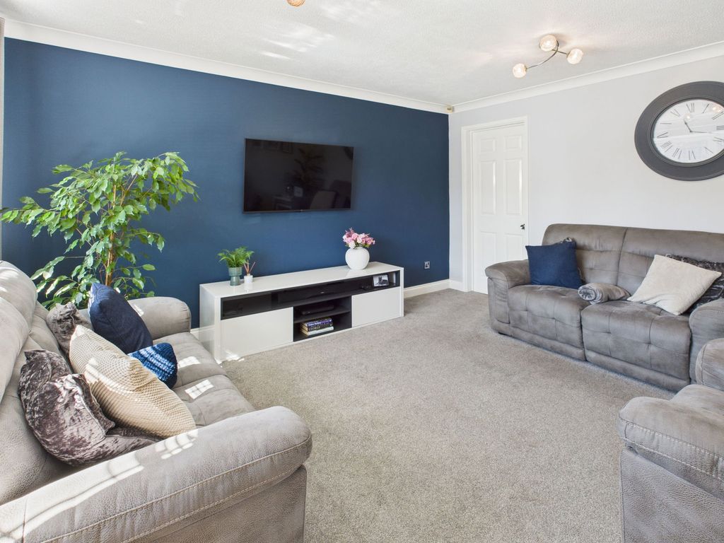 Property photo 3 of 22
