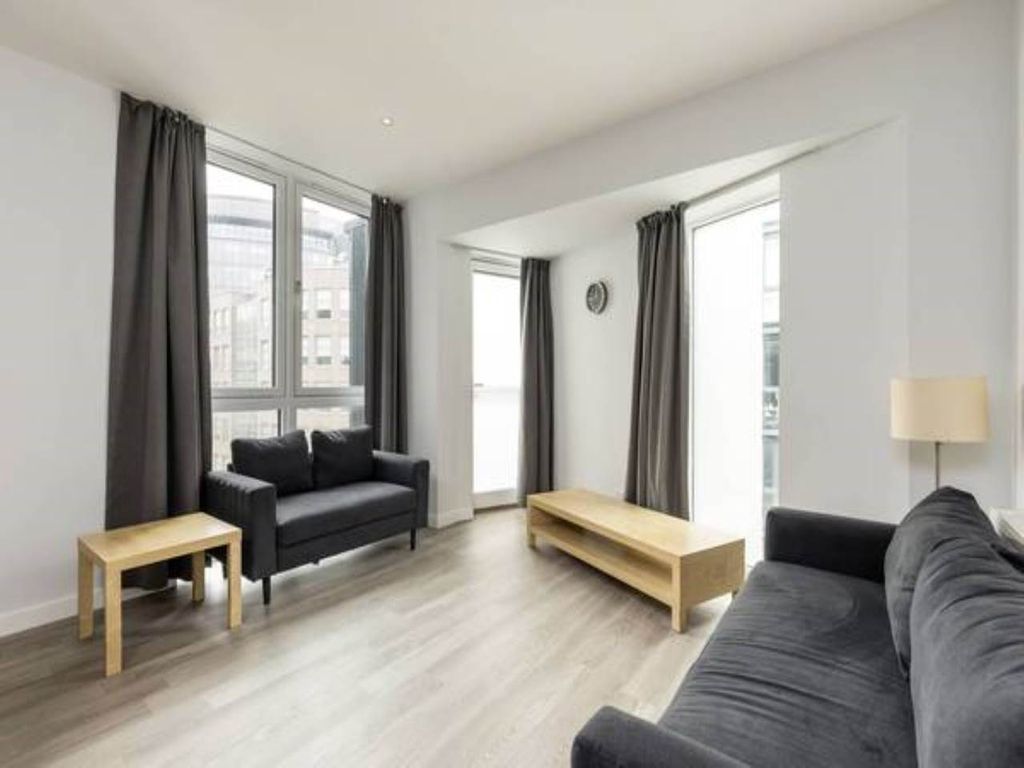 Property photo 3 of 10 0B41F582-6485-4743-824A-73B2E98500ba