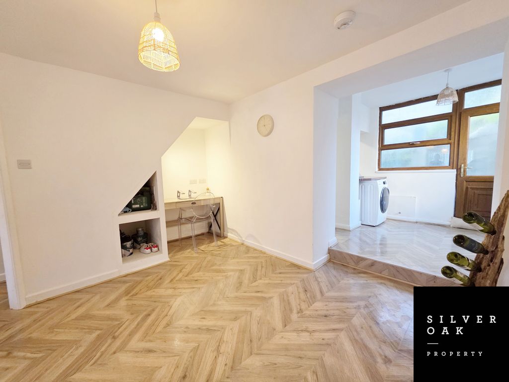 Property photo 2 of 10 2