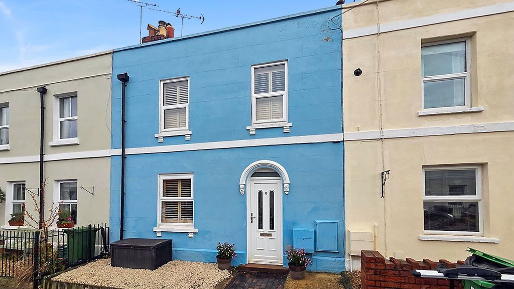 Property photo 1 of 21