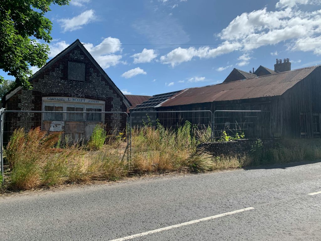 Property photo 1 of 20 Photo 04072024 10 03 39.Jpg