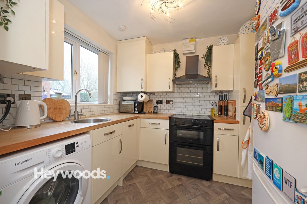 Property photo 3 of 22 099A9978