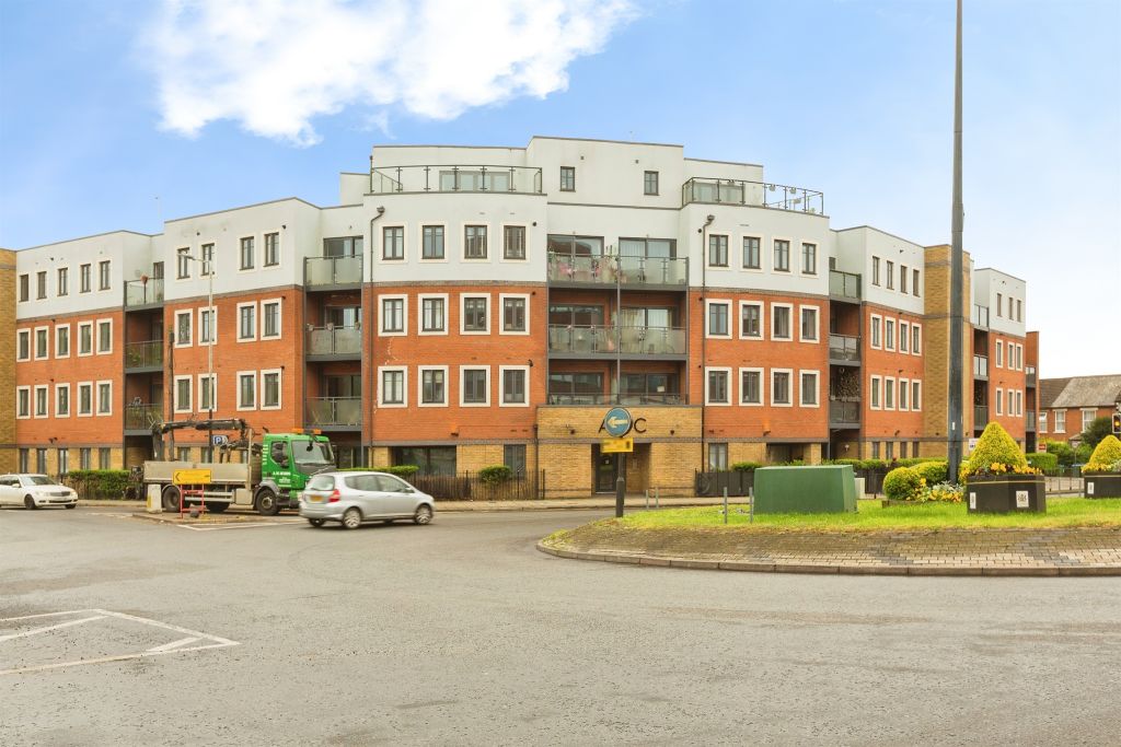 Property photo 1 of 16