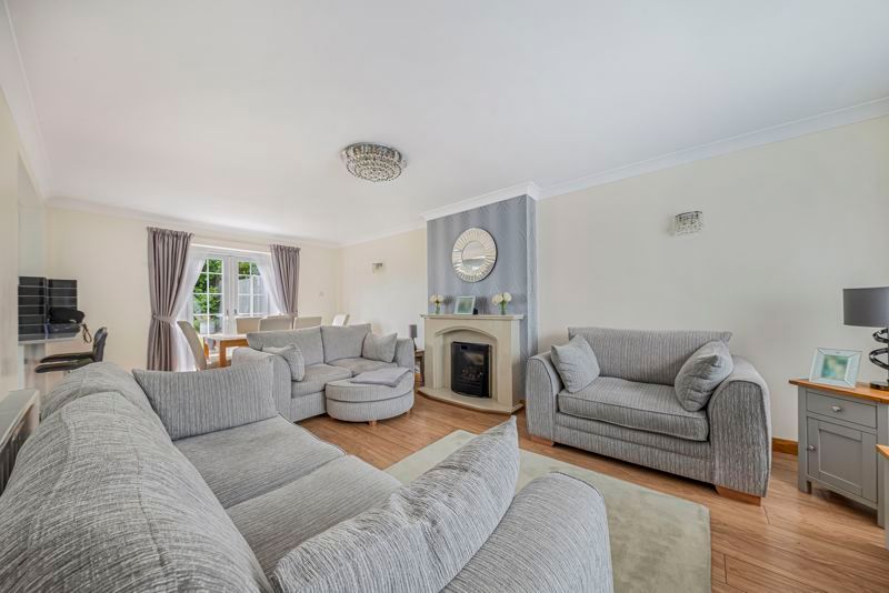 Property photo 3 of 26 Photo 14