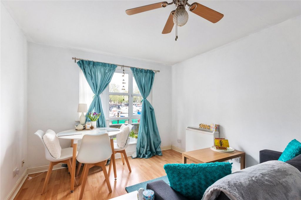 Property photo 2 of 8 Picture No. 09