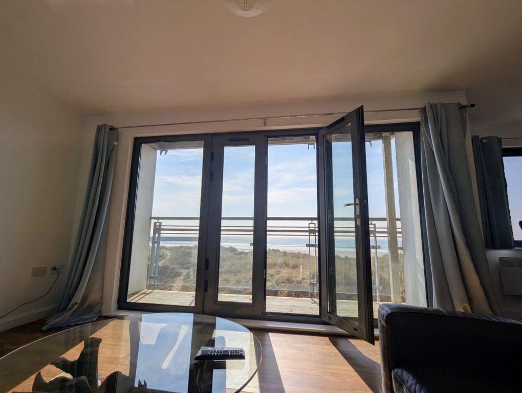 Property photo 3 of 15 Dining Room