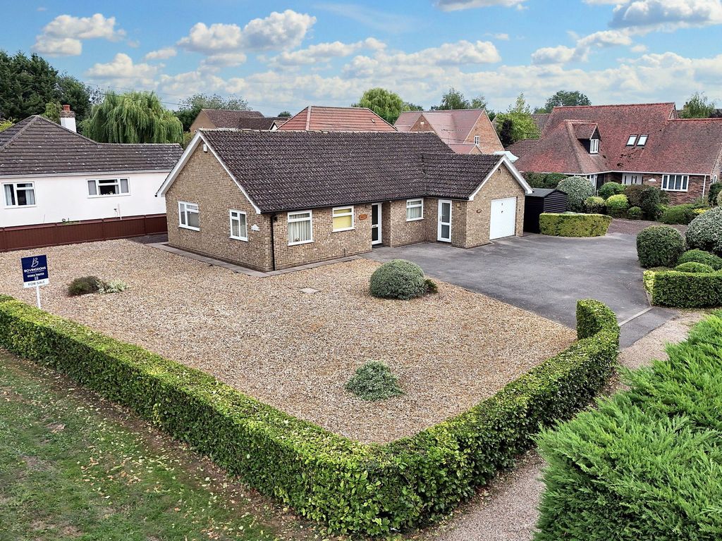 Property photo 1 of 43