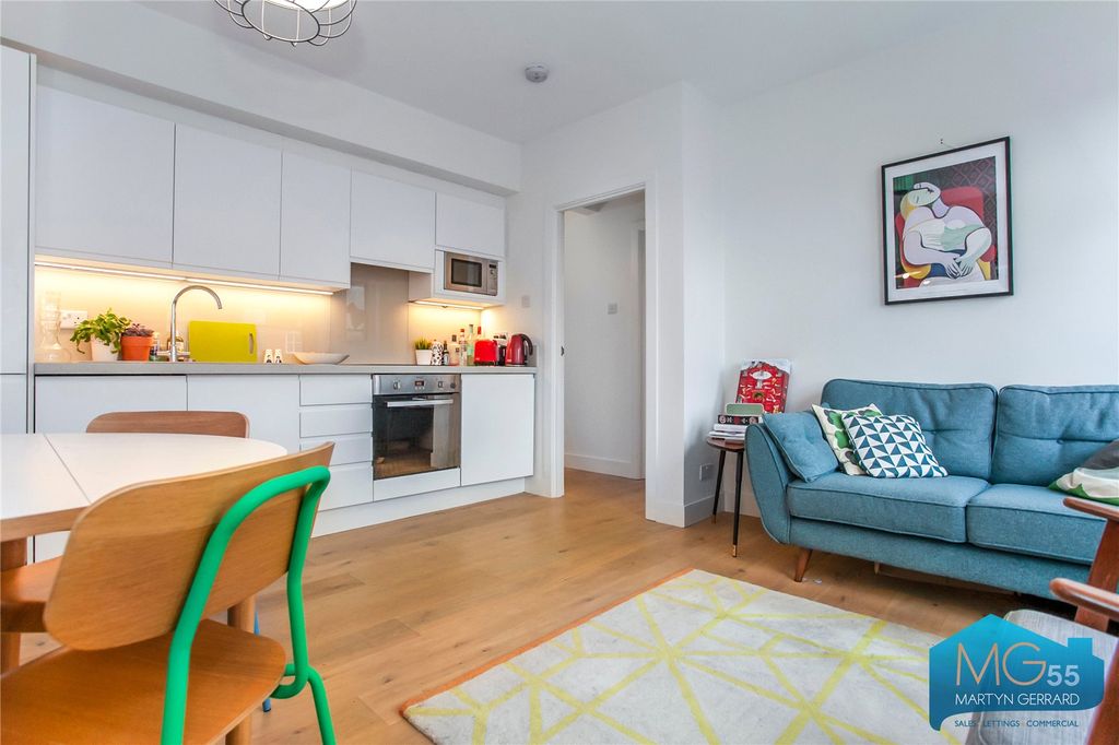 Property photo 2 of 10 Picture No. 19