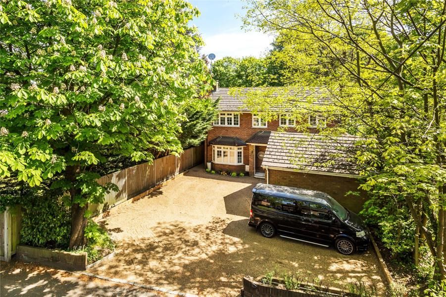 Property photo 2 of 16